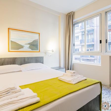 Piccinni Guesthouse By Apulia Accommodation 巴里 外观 照片